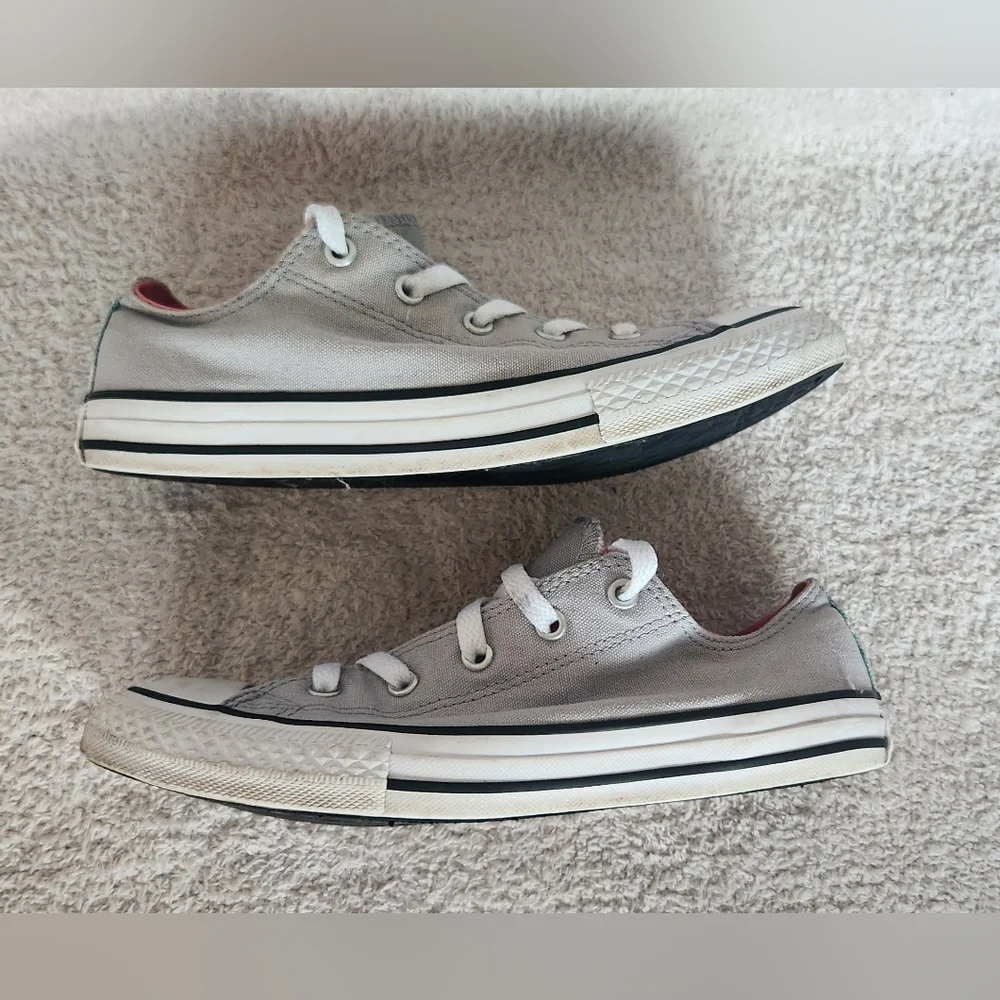 Converse™ ALL STAR Chuck Taylor‎ Double Tongue SZ 4